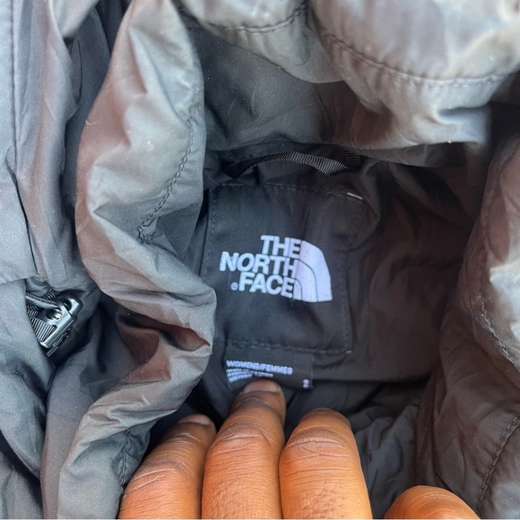 The North Face Charcoal Puffer Jacket with Faux Fur Trim - Picture 6 of 8